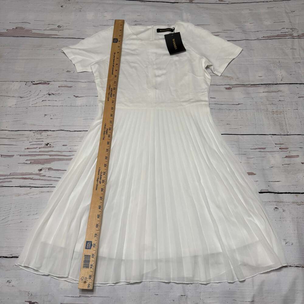 Woosea Women Pleated Dress White Size M Length knee - Picture 8 of 8